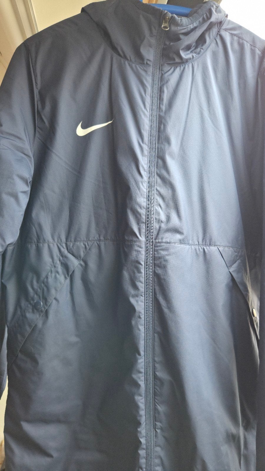Nike parka jas maat L, Kleding | Heren, Verzenden, Gedragen, Maat 52/54 (L), Zwart