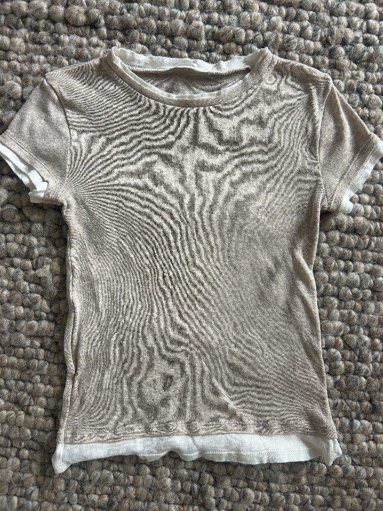 Zara shirt dun gebreid materiaal in lichte kleur maat M, Maat 38/40 (M), Zara, Ophalen of Verzenden, Zo goed als nieuw