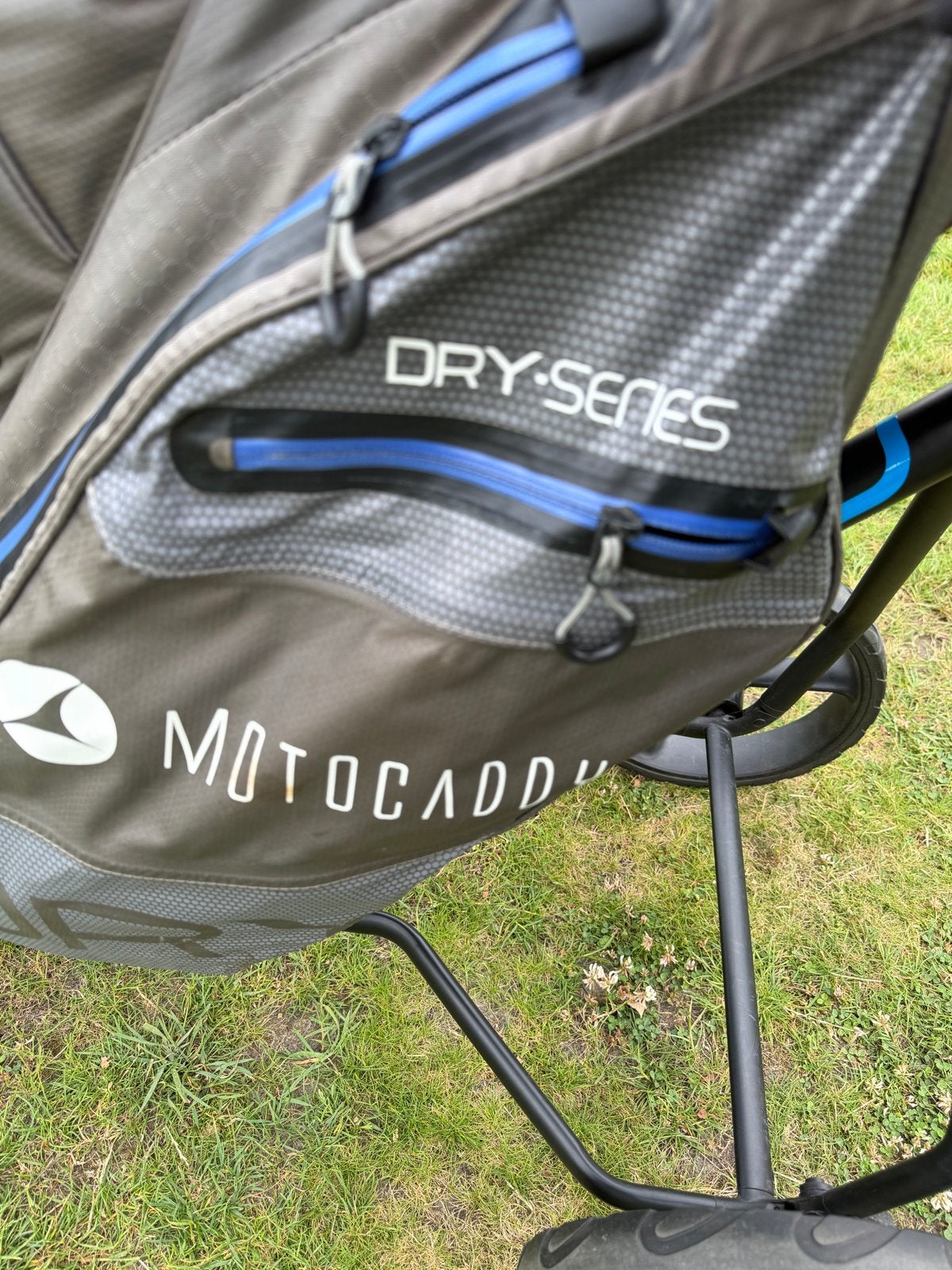 Moto Caddy Dry Serie Golftas - Waterdicht en Compleet, Sport en Fitness, Golf, Ophalen of Verzenden, Gebruikt, Golfkar, Overige merken
