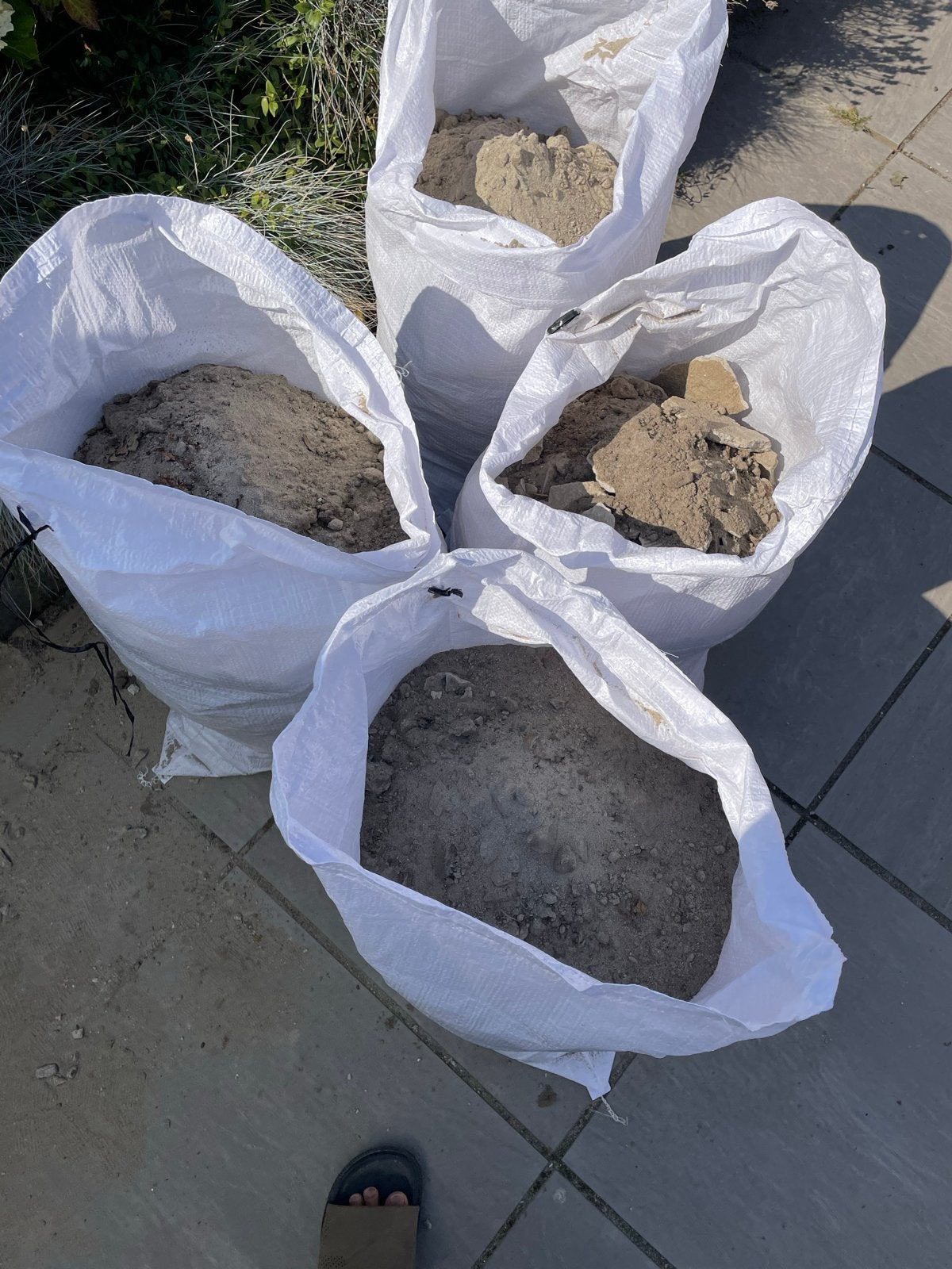 Zand en puin in zakken, Tuin en Terras, Ophalen, Gebruikt, Ophoogzand