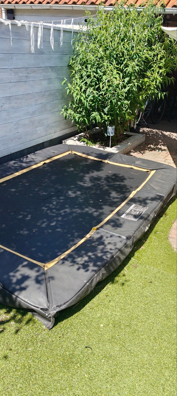 Trampoline rechthoek, Ophalen