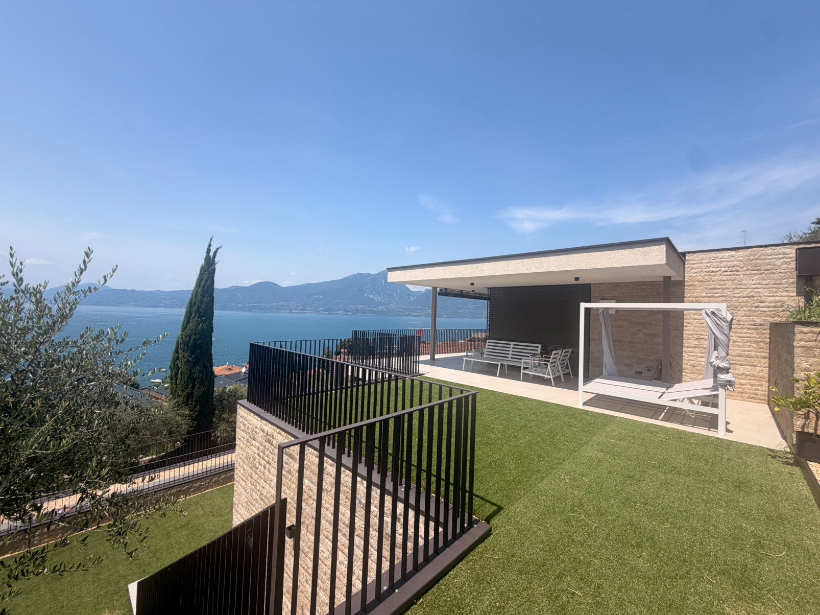 Luxe appartementen gardameer te huur, Drie personen of meer, Ticket of Toegangskaart
