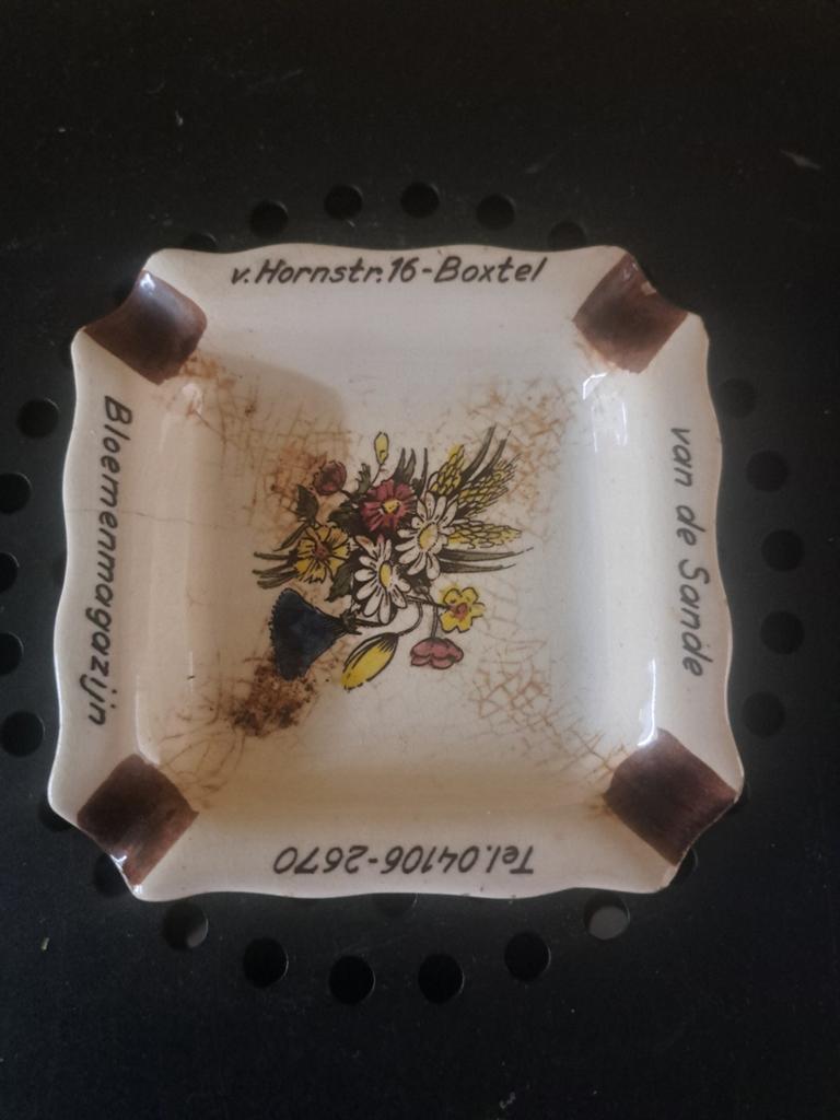 Vintage asbak Bloemenmagazijn van de Sande Boxtel, Verzamelen, Ophalen, Gebruikt, Asbak