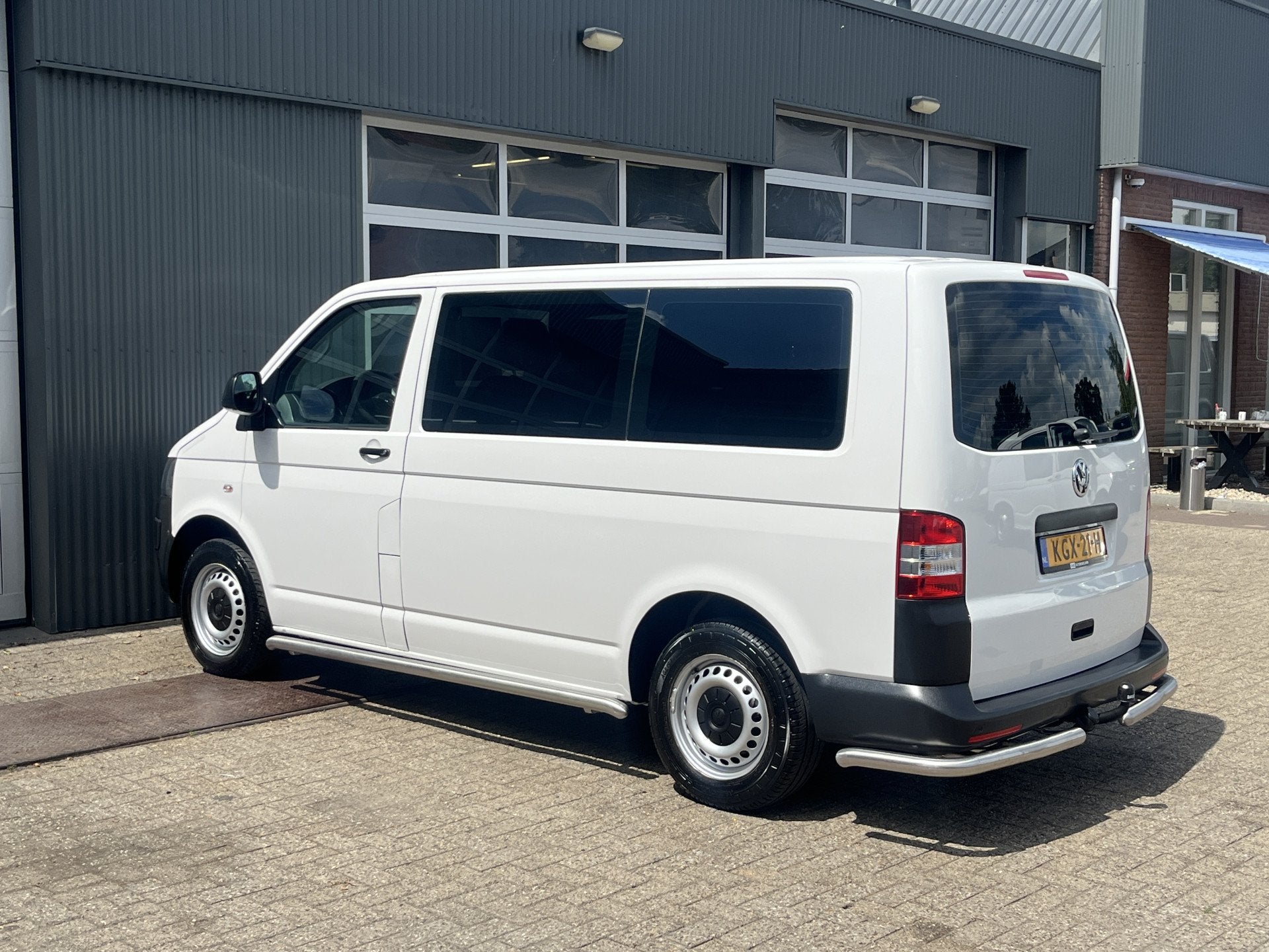 Volkswagen Transporter Kombi 2.0 TDI L1H1 140pk DSG Automaat, Euro 5, Stof, Gebruikt, Zwart