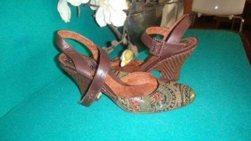 Audley, mooie bruin pumps, maat 41, Verzenden, Gedragen, Bruin, Audley