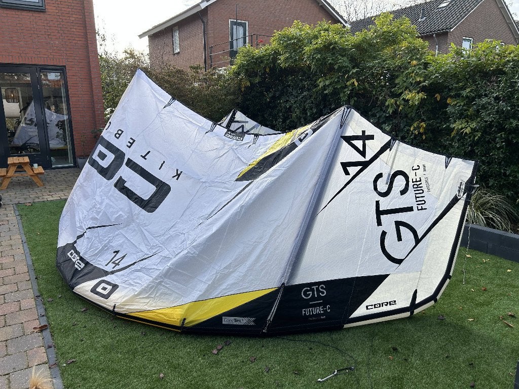 Core GTS4 14m² Kite (+bar), Watersport en Boten, Kitesurfen, Gebruikt, Geen board, Ophalen of Verzenden, Kite