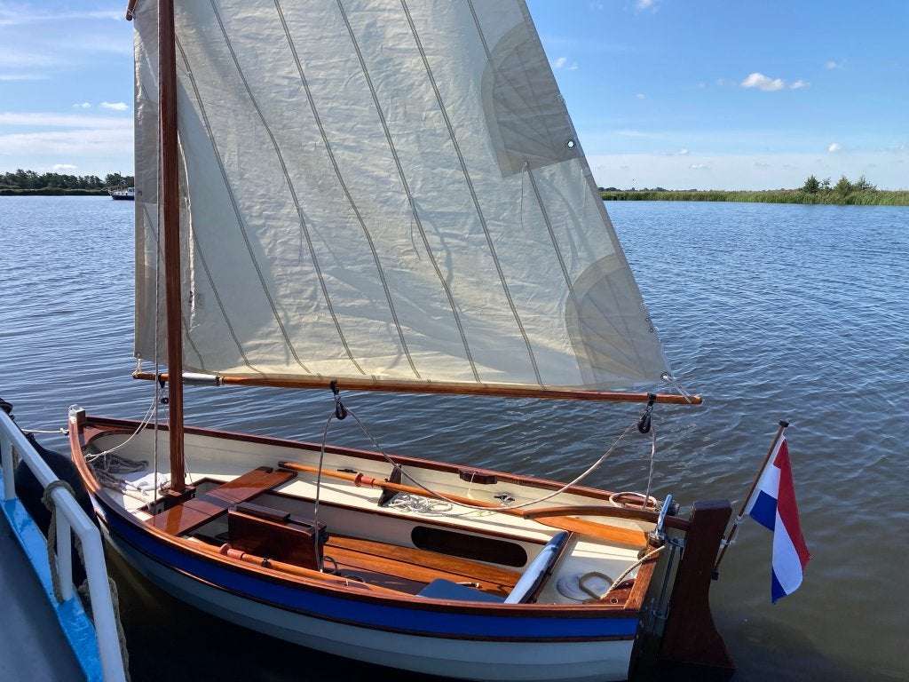 Prachtige 10-voets jol / zeilsloep / Lobster 10 met trailer, Watersport en Boten, Ophalen, Dekzeil, Zo goed als nieuw, Hout