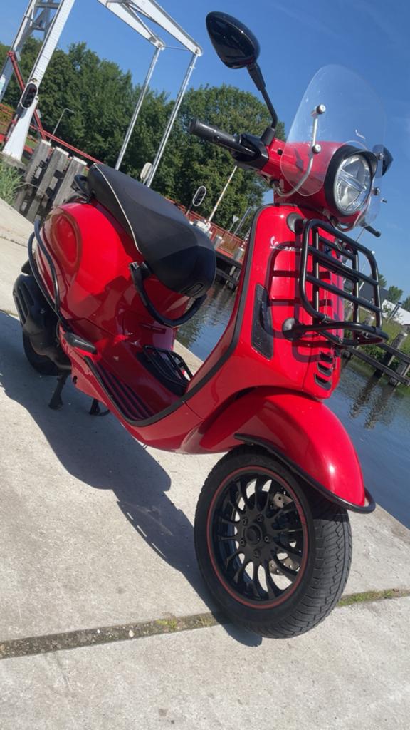 Vespa Primavera 2019, Ophalen, Zo goed als nieuw, Benzine, Overige modellen