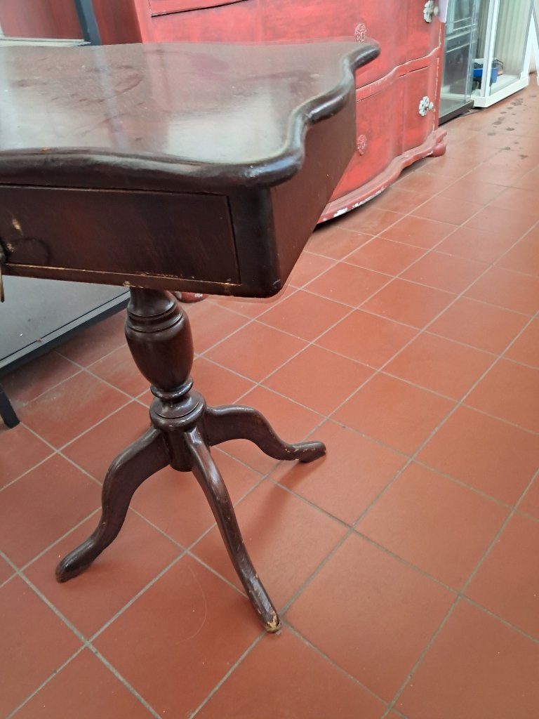 Klassieke houten bijzettafel wijntafel met lade  CS27264, Huis en Inrichting, Ophalen, Gebruikt, Klassiek, 55 tot 75 cm