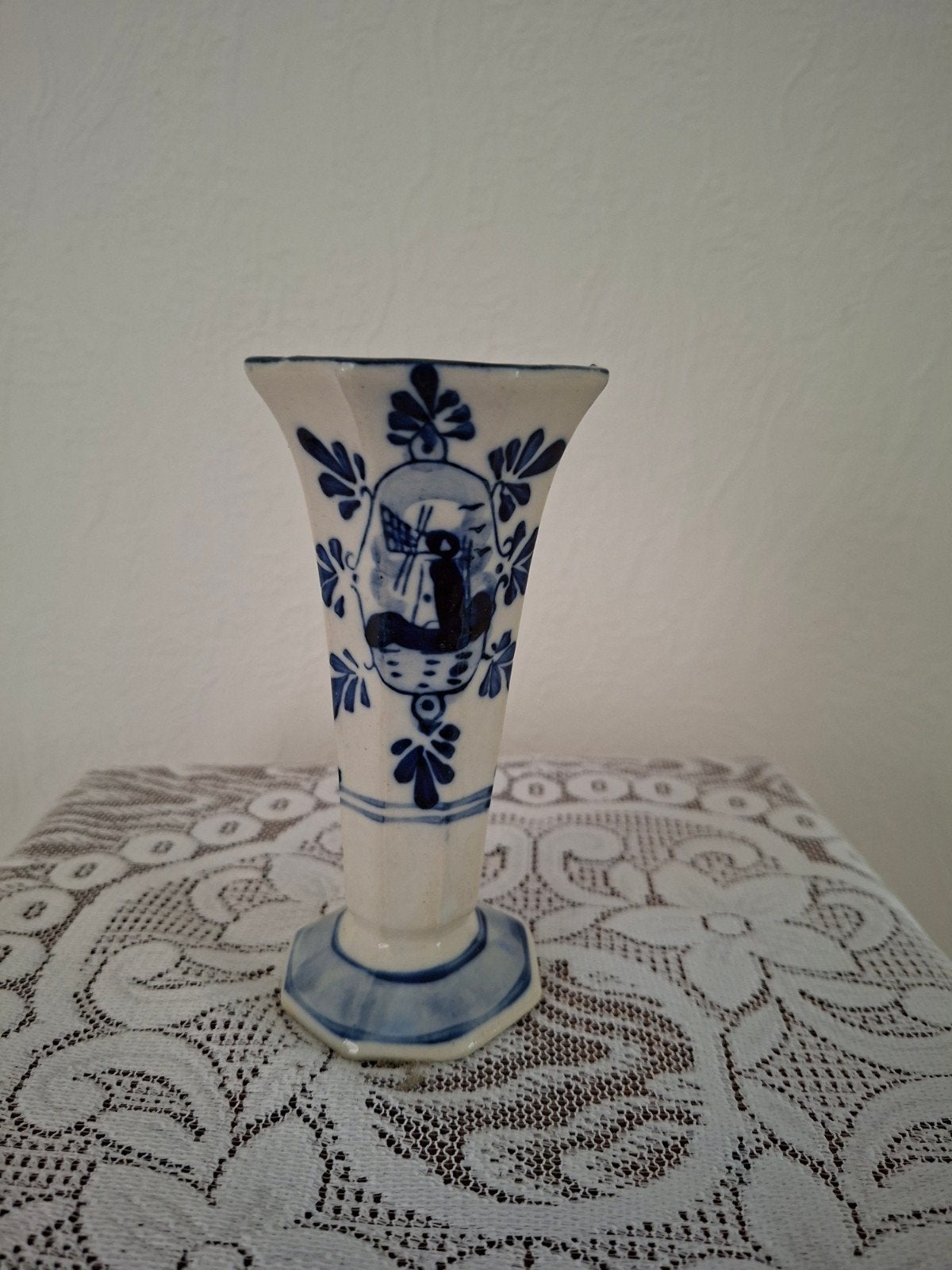 Delfts Blauw Vaasje - Handgeschilderd, Ophalen