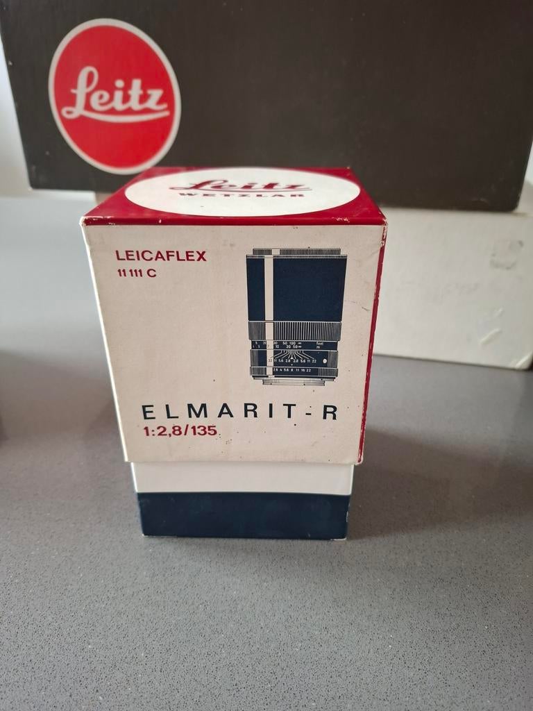Leicaflex elmarit 1:2.8 /135mm lens in originele doos etui, Ophalen of Verzenden, Zo goed als nieuw