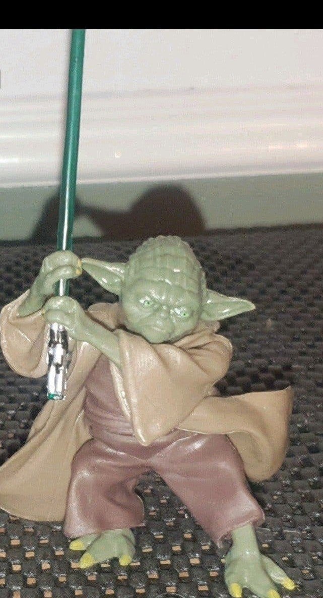 yoda beeldje, perfect voor star wars fans en verzamelaars., Ophalen of Verzenden, Nieuw, Actiefiguurtje