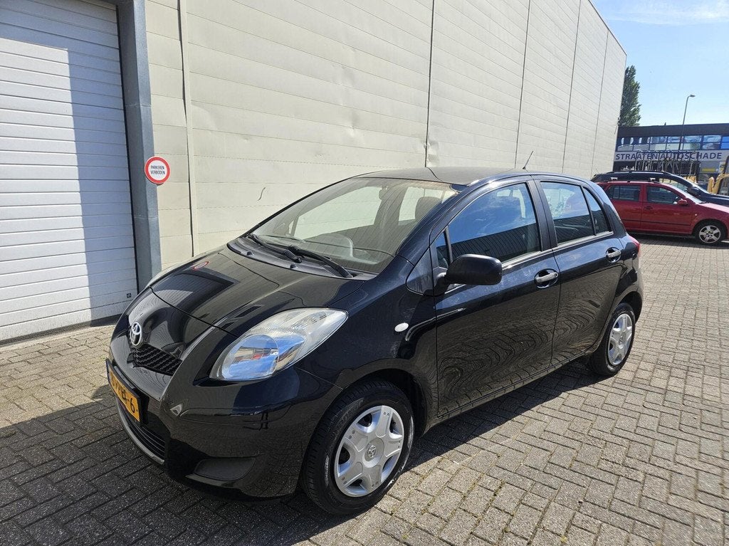 Toyota Yaris 1.0 VVTi Cool, Auto's, Toyota, Bedrijf, Te koop, Yaris, ABS, Airbags, Airconditioning, Alarm, Boordcomputer, Centrale vergrendeling