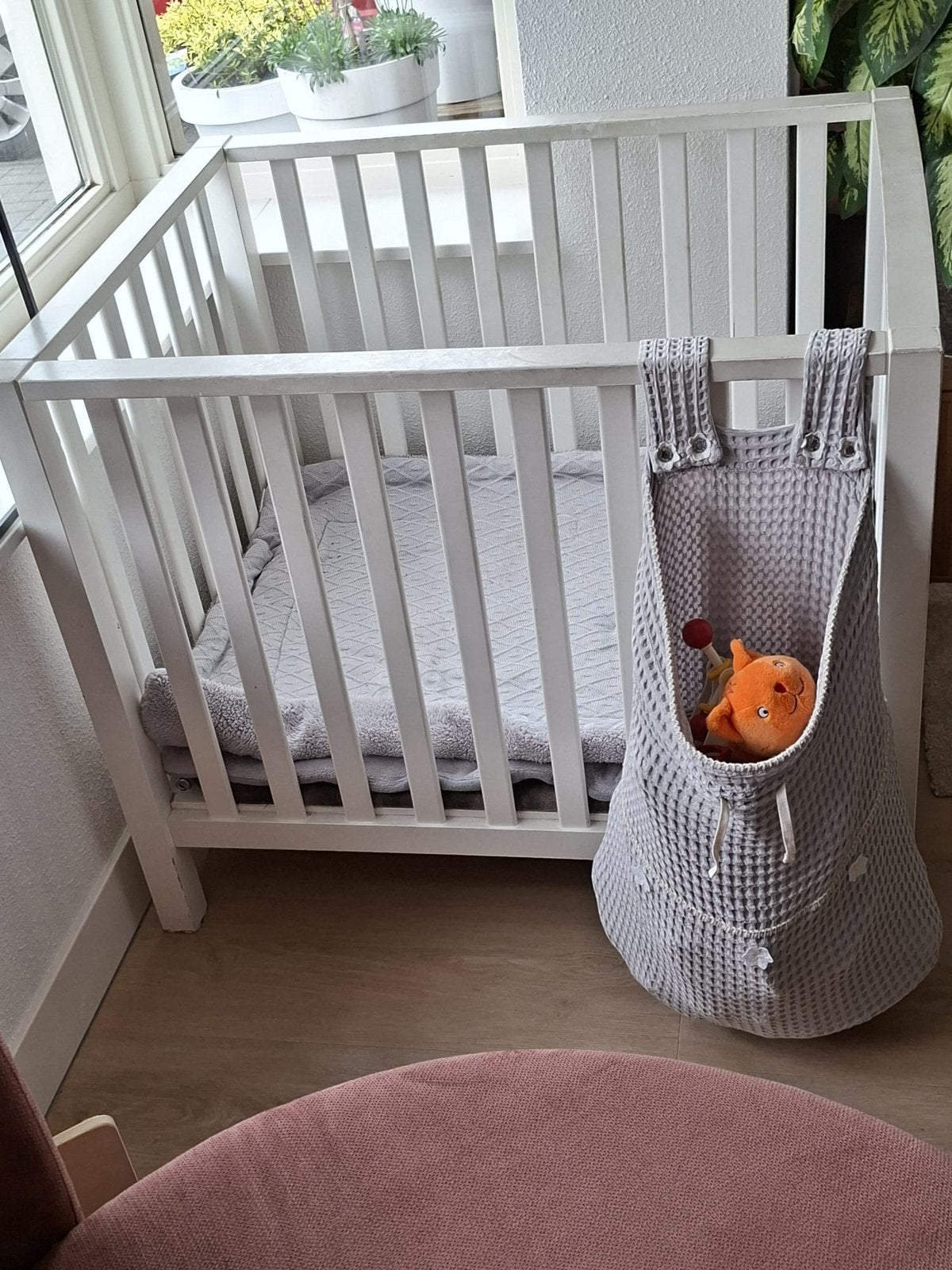 Witte box, incl. matras, 2 boxkleden en boxopbergzak, Ophalen, Gebruikt