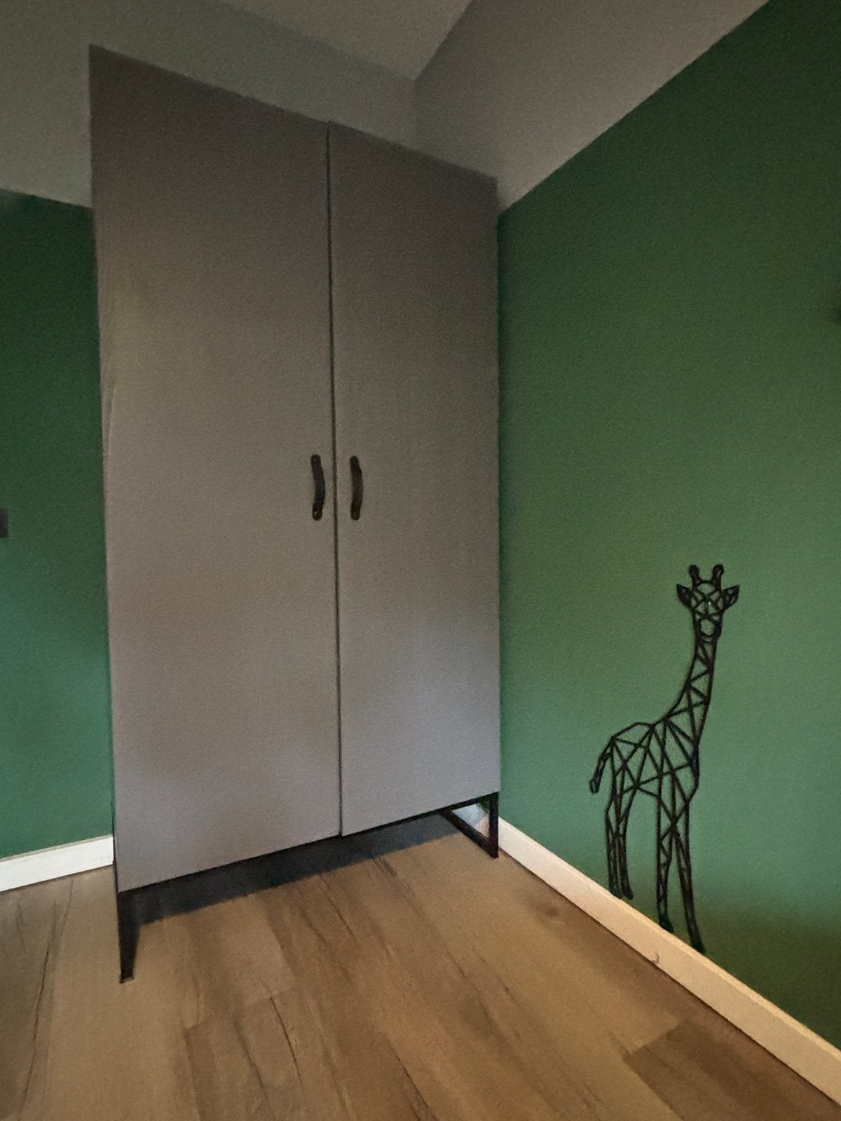 Grijze kledingkast van Woood, Huis en Inrichting, Ophalen, Gebruikt, 50 tot 100 cm, 150 tot 200 cm