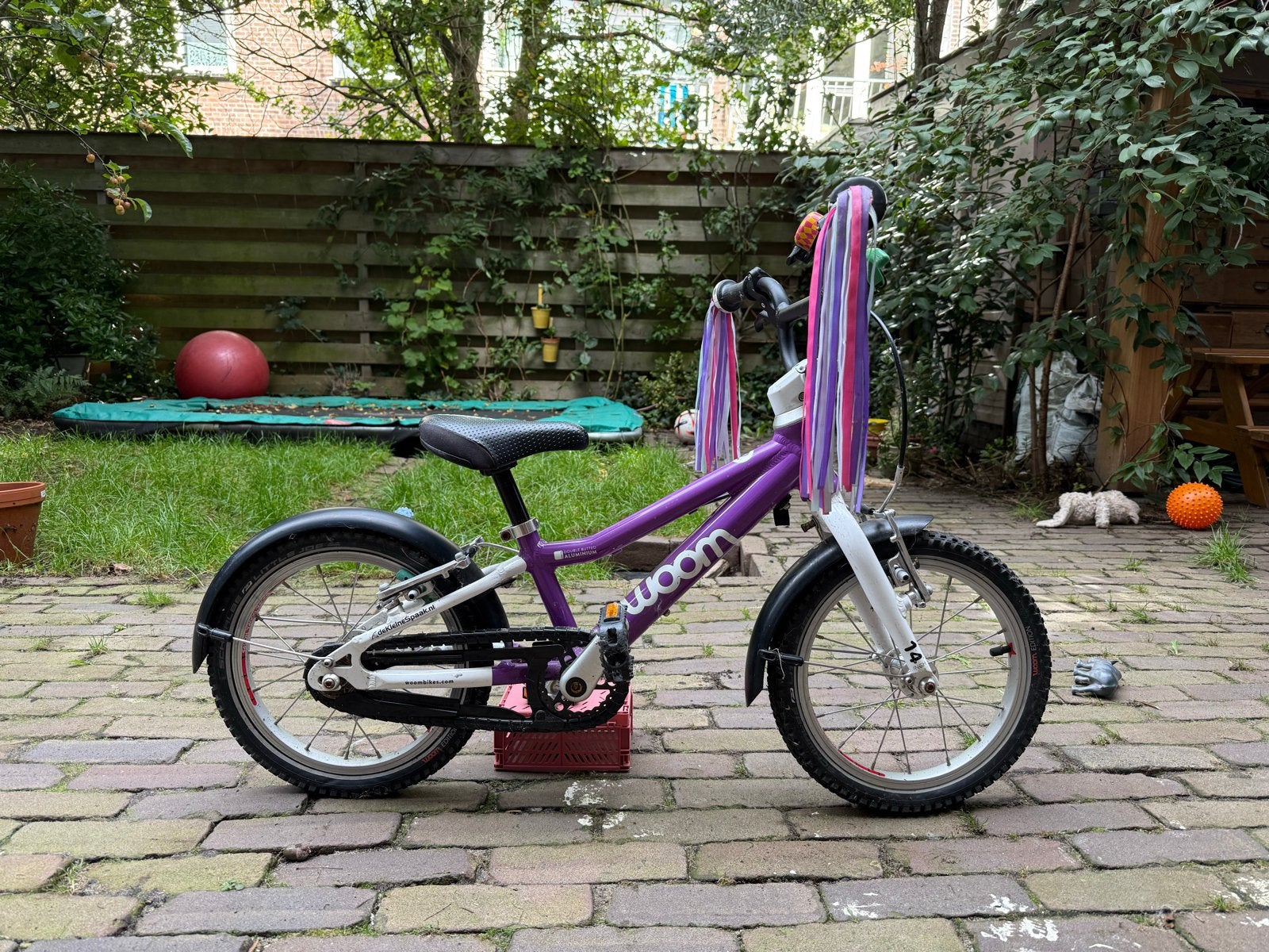 Woom 2 kinderfiets, Ophalen, Gebruikt, Minder dan 16 inch, Zijwieltjes
