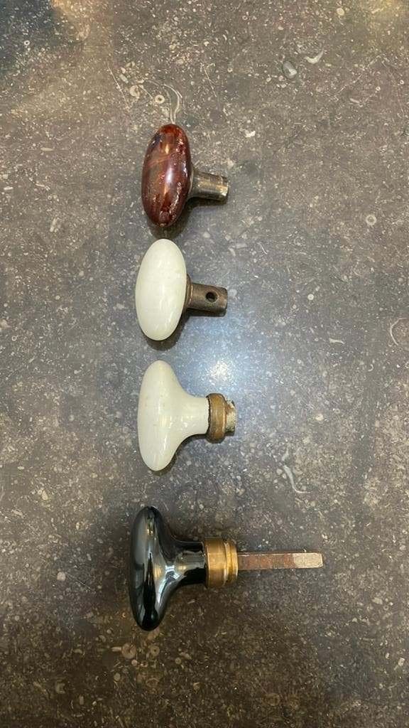3x enkele Antiek Porselein knoppen Deurklinken tbv Renovatie, Ophalen of Verzenden