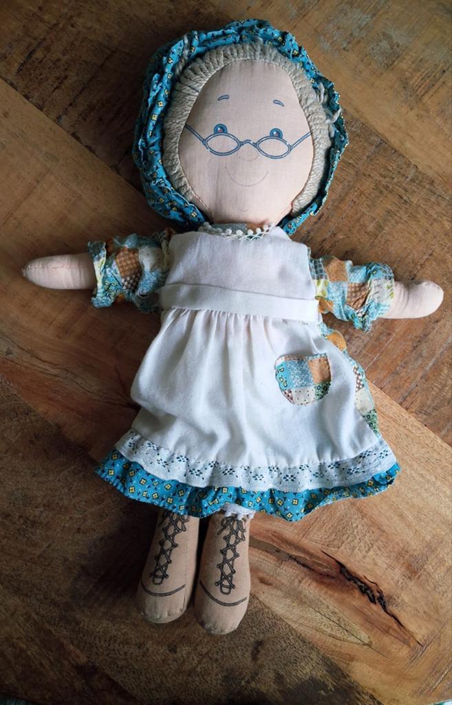 Grandma Hobbie  - Vintage Holly Hobbie  - Oma Hobbie, Ophalen of Verzenden, Gebruikt, Pop