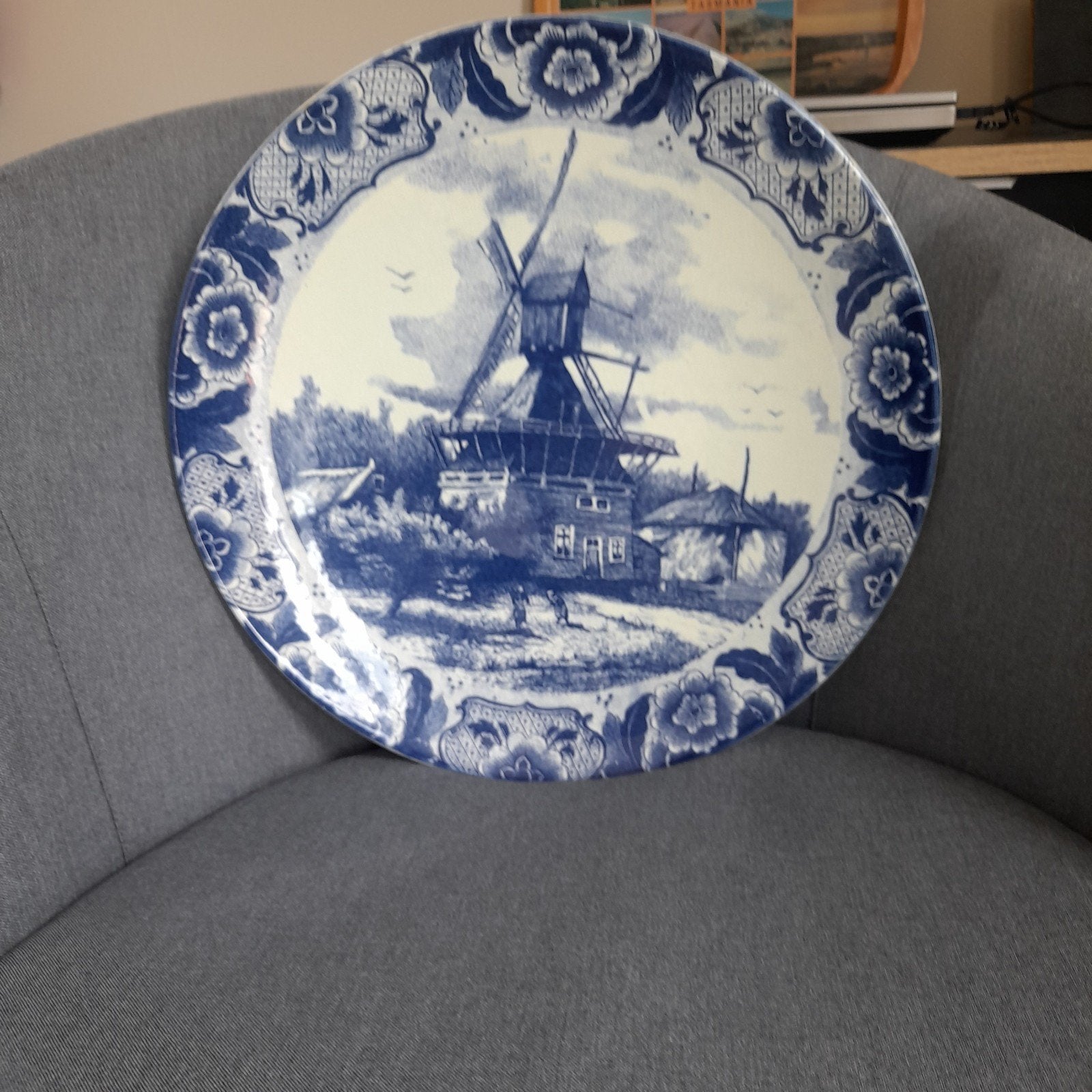 Delfts blauw bord, Ophalen