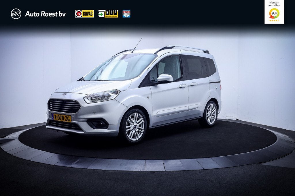 Ford Tourneo Courier 1.0 5Pers TITANIUM Titanium CARPLAY | S, Auto's, Gebruikt, Bedrijf, Handgeschakeld, 19 km/l