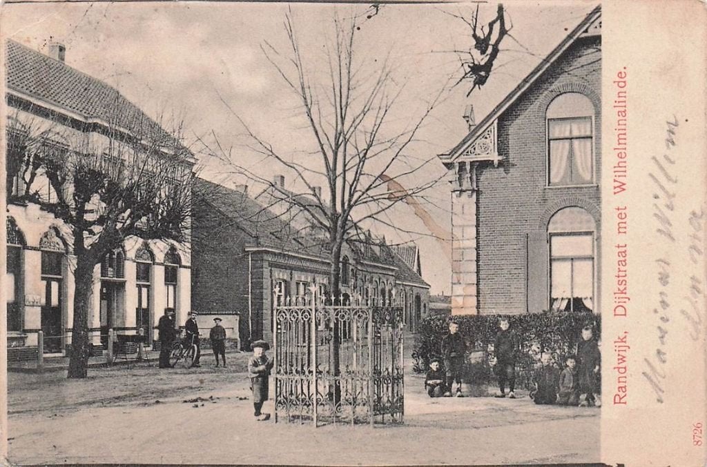 702-390-051 Randwijk Dijkstraat Met Wilhelminalinde, Verzamelen, Verzenden, Voor 1920, Gelderland