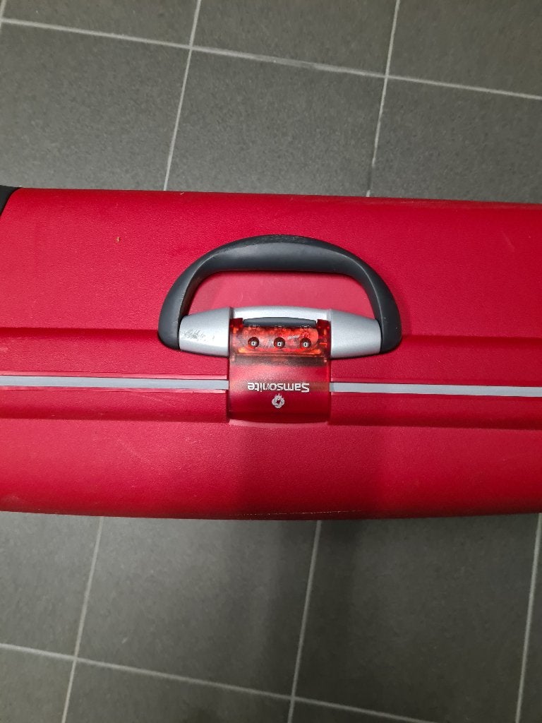 Rode samsonite koffer, Gebruikt, Hard kunststof, Slot, 35 tot 45 cm
