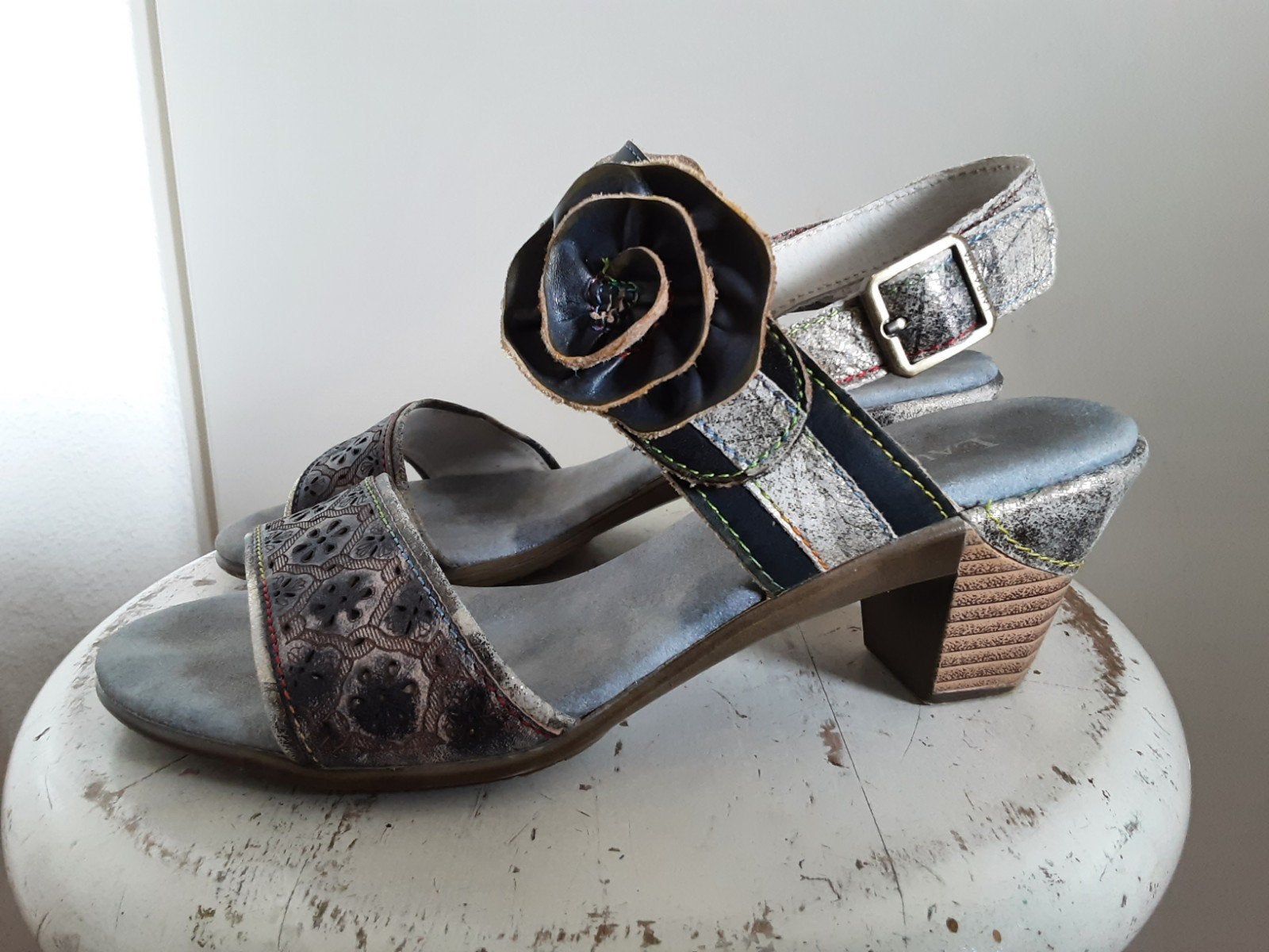 LAURA VITA schoenen sandalen maat 37, Zo goed als nieuw, Laura Vita, Sandalen of Muiltjes, Ophalen of Verzenden