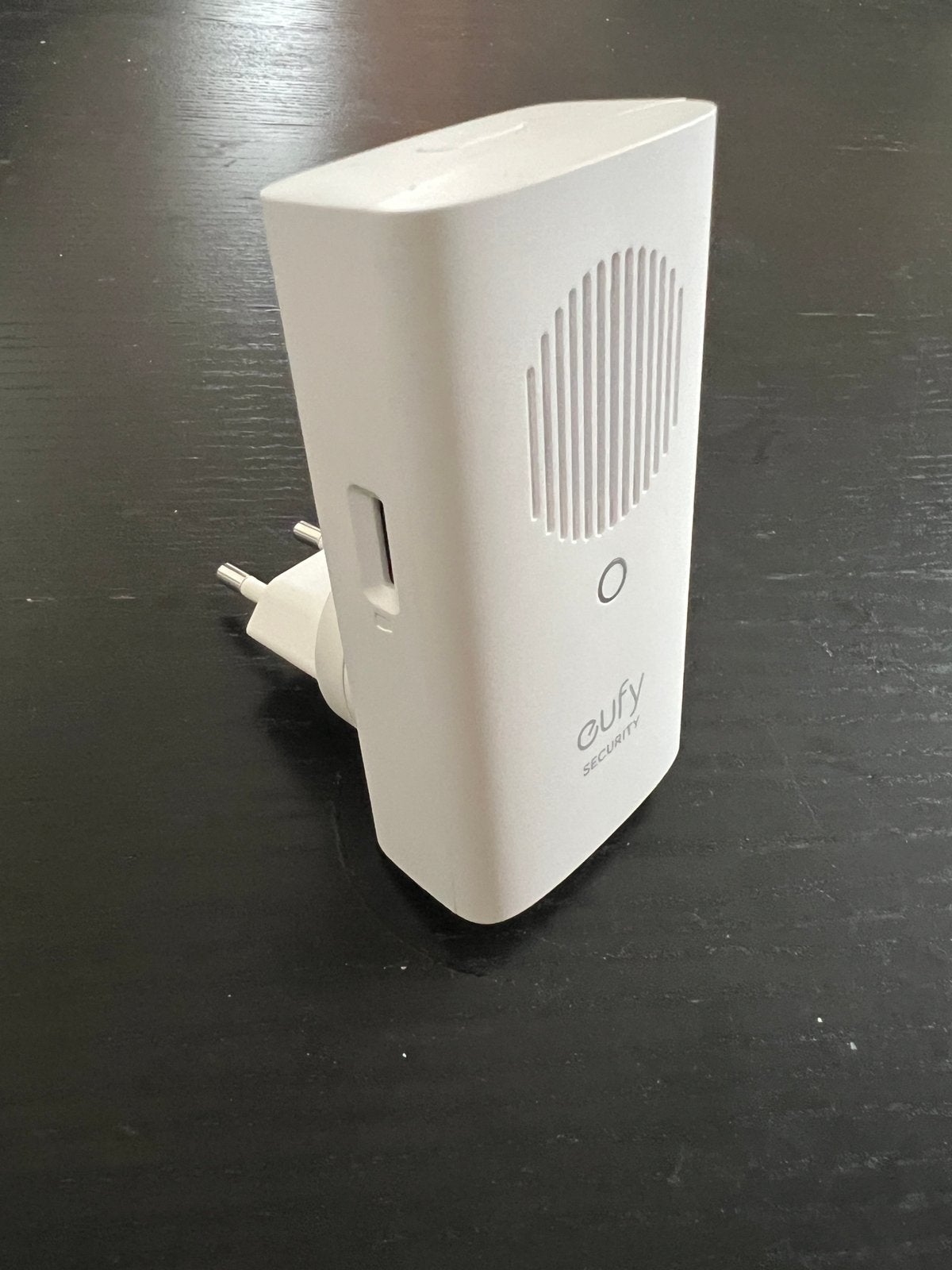 Eufy MiniBase Chime T8023 – zo goed als nieuw, Huis en Inrichting, Deurbellen, Ophalen of Verzenden, Zo goed als nieuw