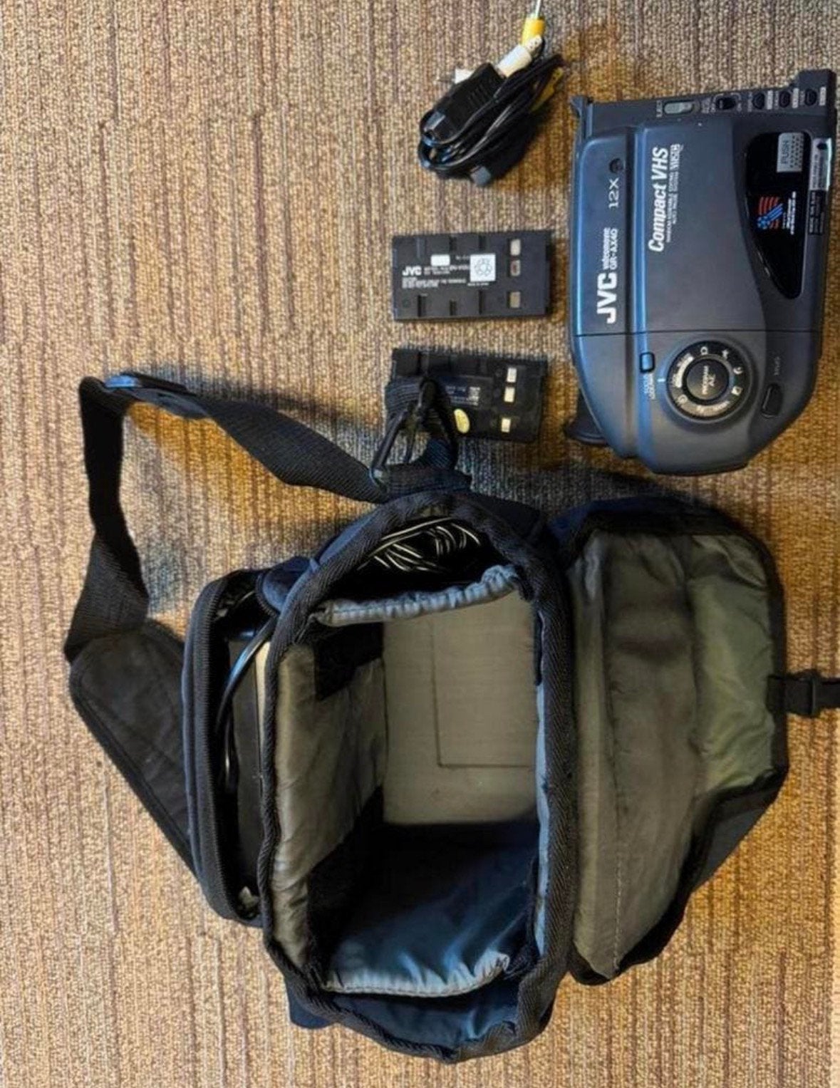 JVC videocamera, Ophalen of Verzenden, Zo goed als nieuw, Kodak, 8 keer of meer
