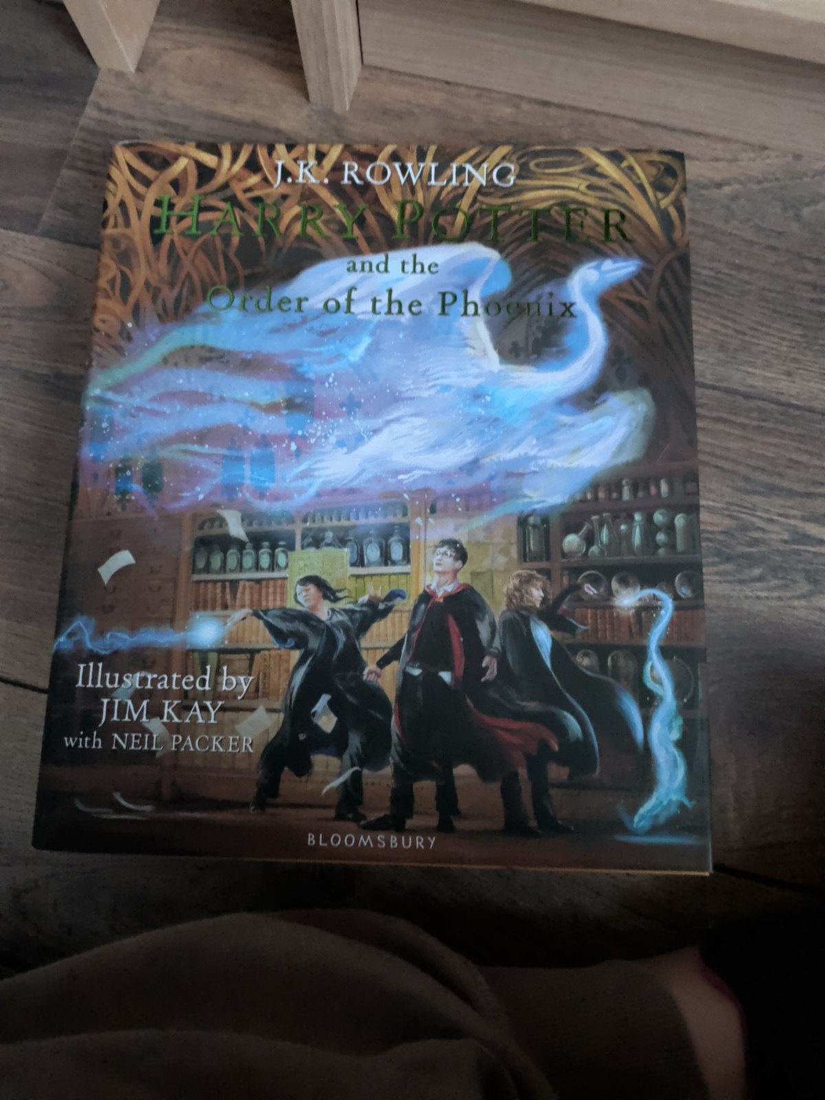 Harry Potter en de Orde van de Feniks - Geïllustreerd, Boeken, Ophalen of Verzenden, Zo goed als nieuw, J.K. Rowling