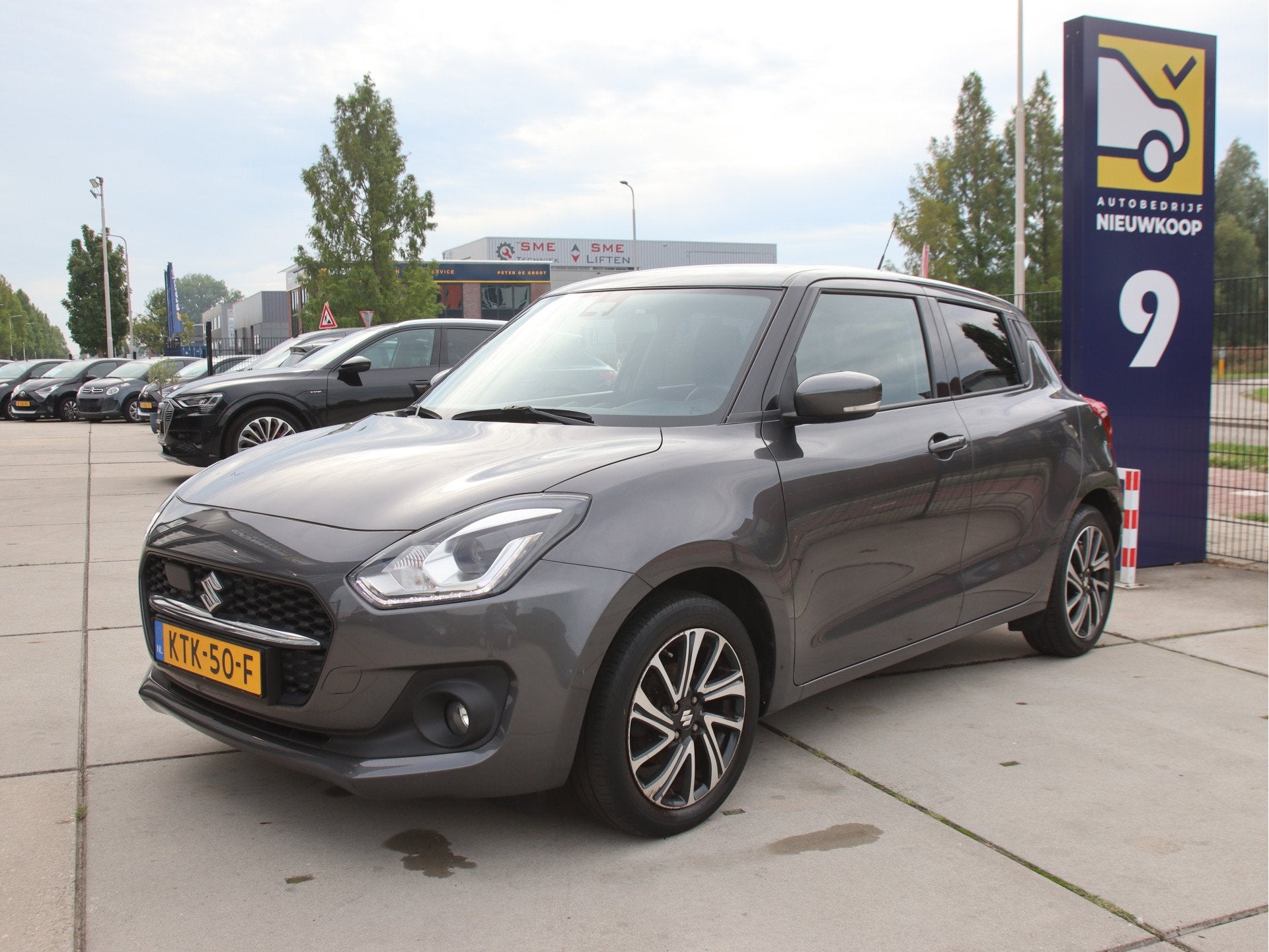 Suzuki Swift 1.2 Style Smart Hybrid Stoelvw, Camera, Carplay, Auto's, Suzuki, 83 pk, Gebruikt, Euro 6, 4 cilinders