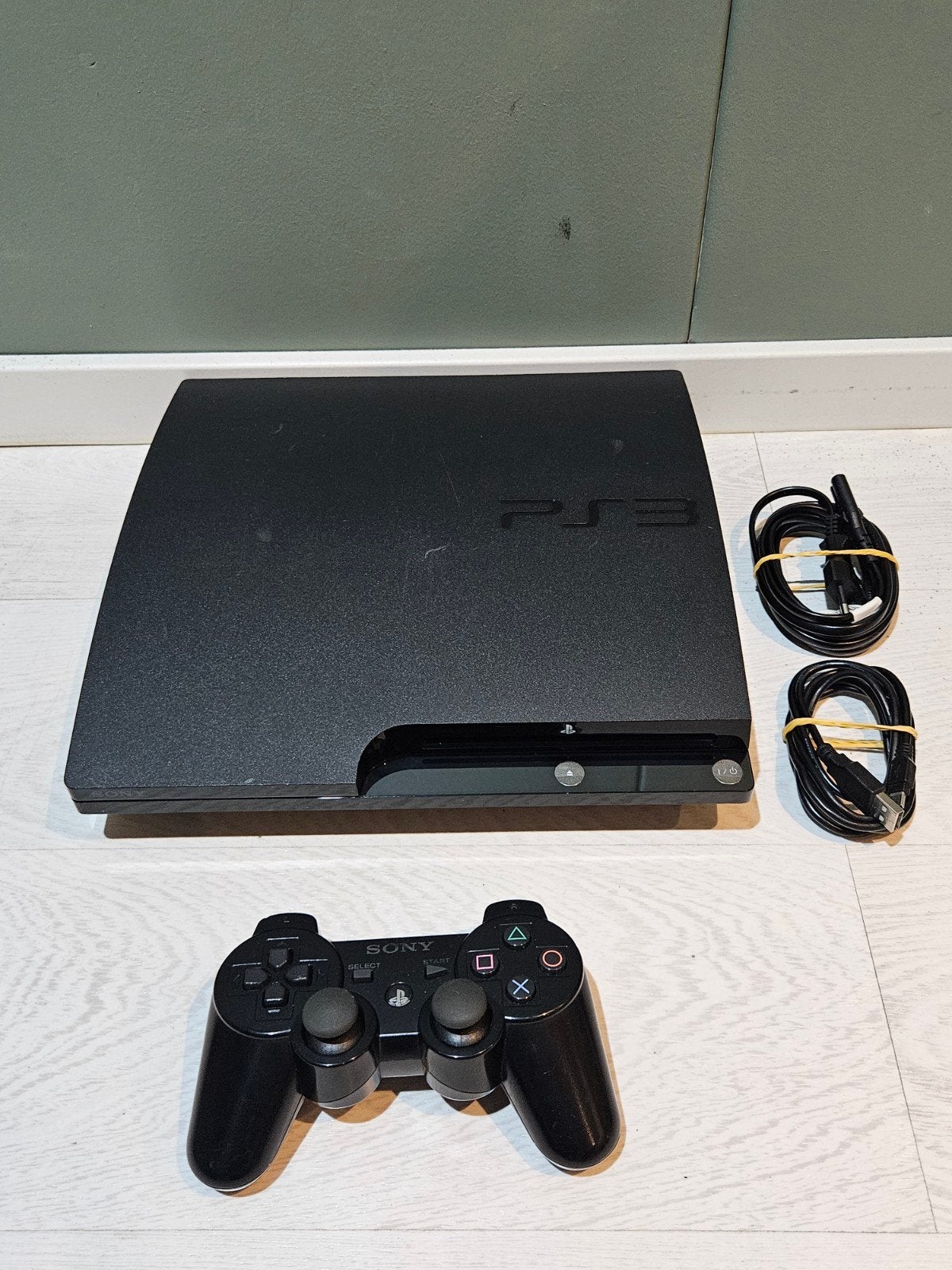 Sony PlayStation 3 Slim - 120GB, Ophalen of Verzenden, Zo goed als nieuw, 120 GB, Met 1 controller