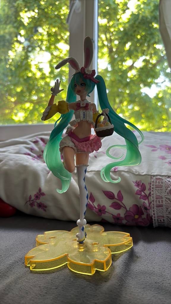 Hatsune miku figure, Ophalen, Zo goed als nieuw