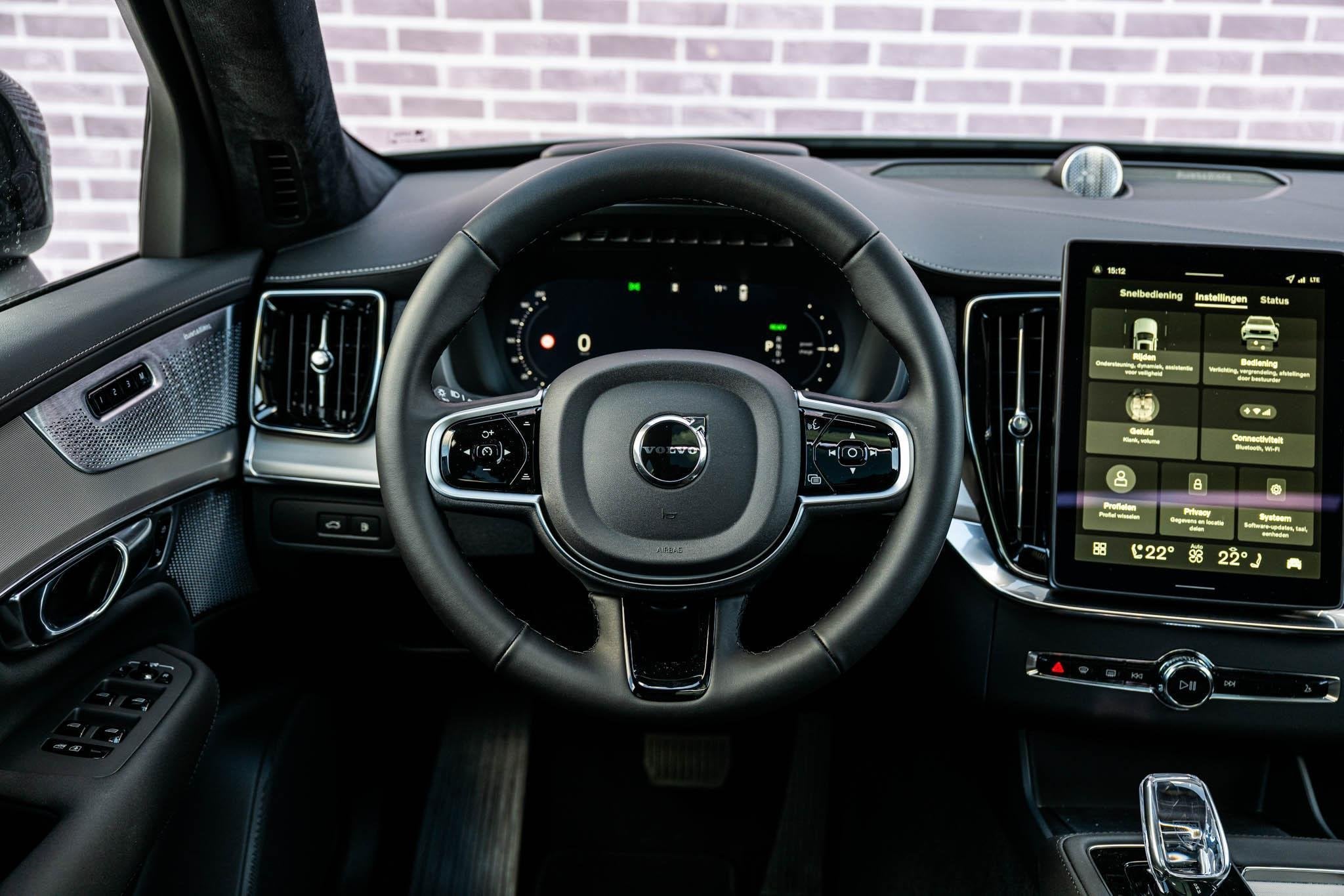 Volvo XC90 2.0 T8 Plug-in hybrid AWD Ultra Black Ed. Exec. |, 12 maanden, Startonderbreker, Gebruikt, Euro 6