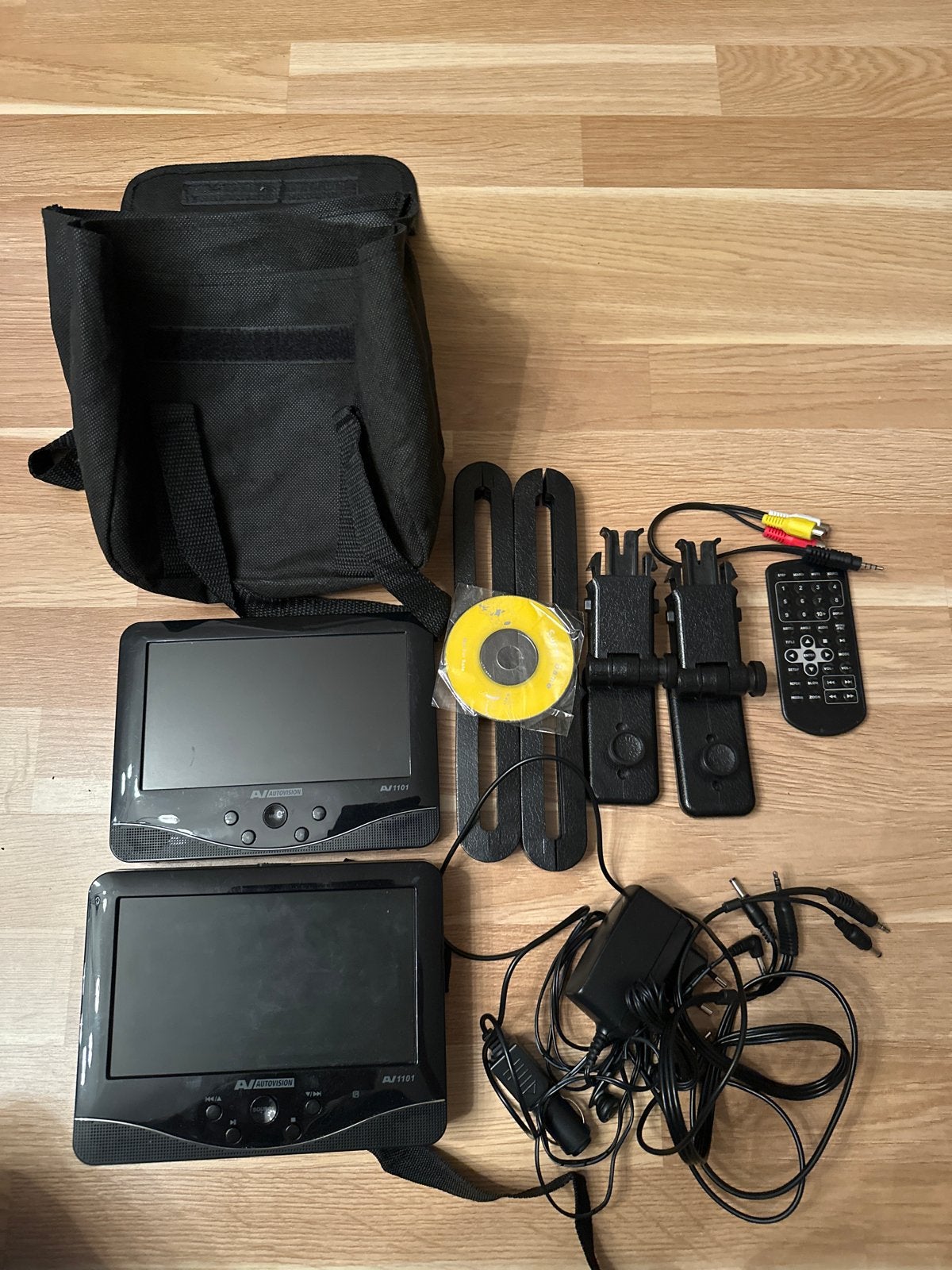 Autovision AV1101 Draagbare DVD Spelers Set, Gebruikt, Draagbaar, Ophalen of Verzenden, Overige merken