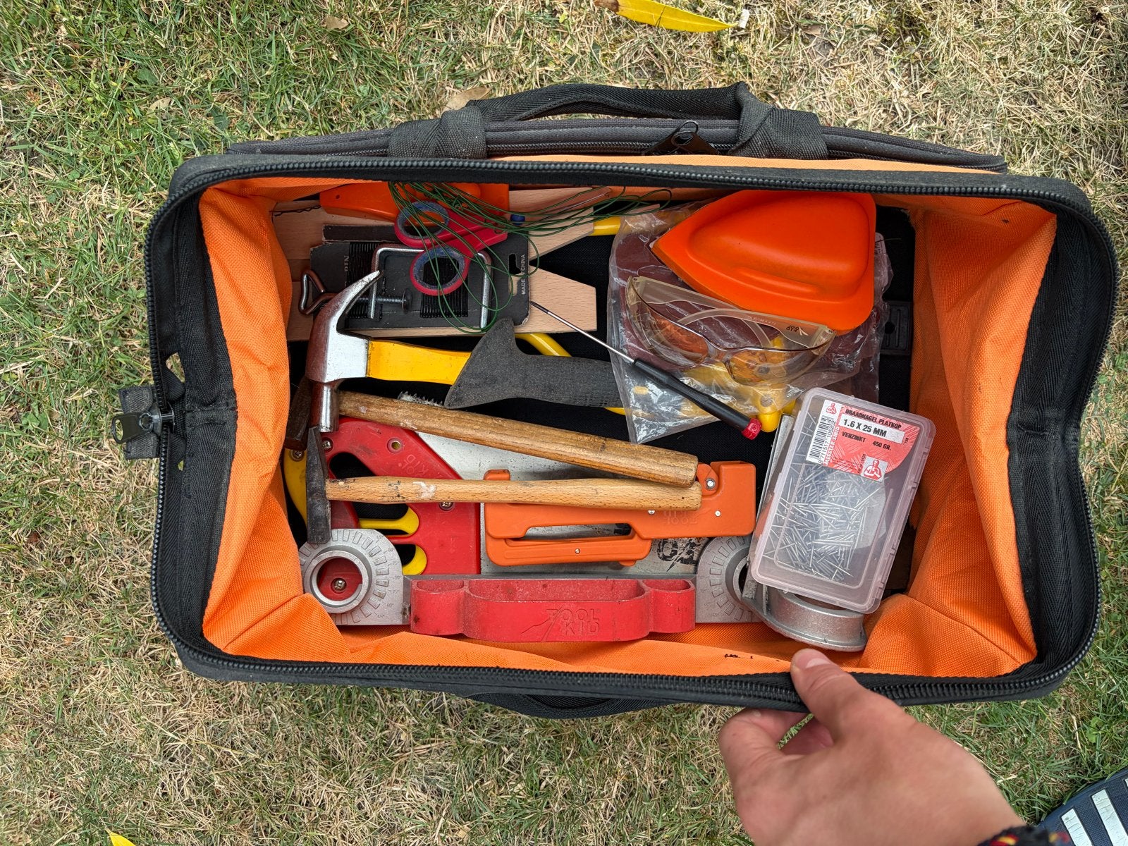 Gereedschapstas met diverse handgereedschappen, Ophalen, Gebruikt, Zaag, Overige merken