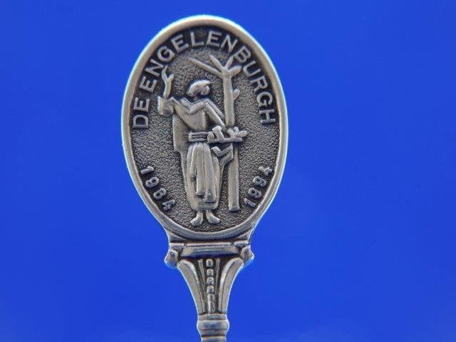 Lepeltje: Veenendaal De Engelenburg, Verzenden