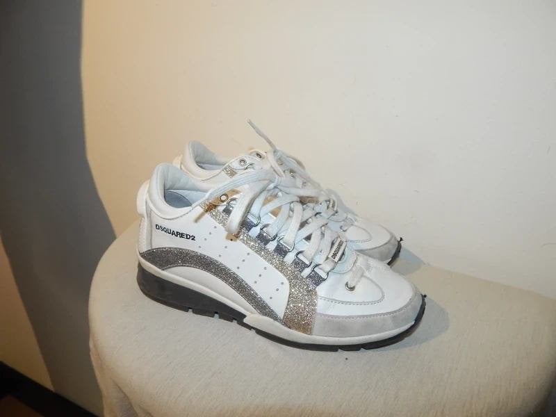 Dsquared2 witte leren sneakers glitter accenten zeer net 37, Verzenden, Wit, Dsquared2, Sneakers of Gympen