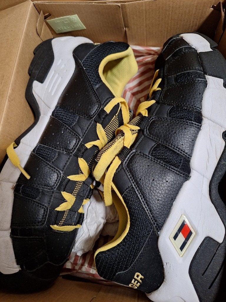 Tommy hilfinger schoenen, Ophalen