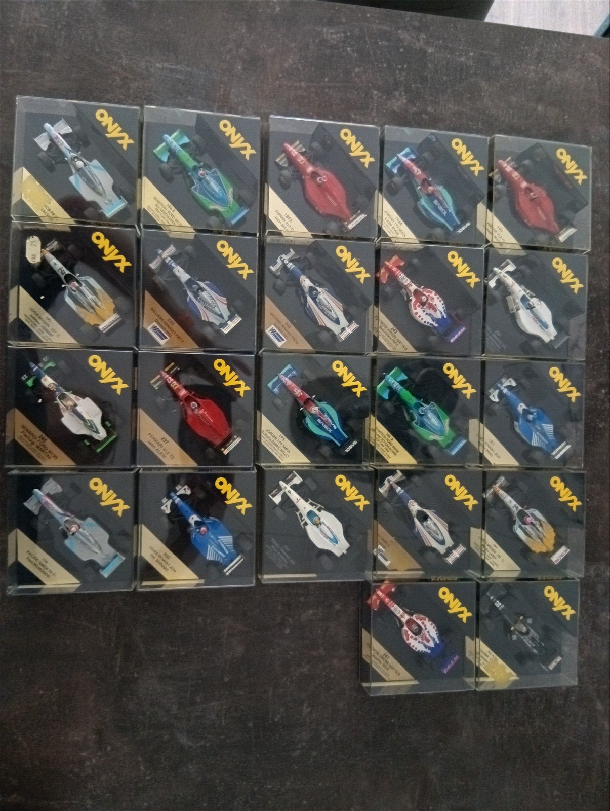 Verzameling 22 F1 auto's schaal 1/43 - Zo goed als nieuw, Hobby en Vrije tijd, Modelauto's | 1:43, Ophalen of Verzenden