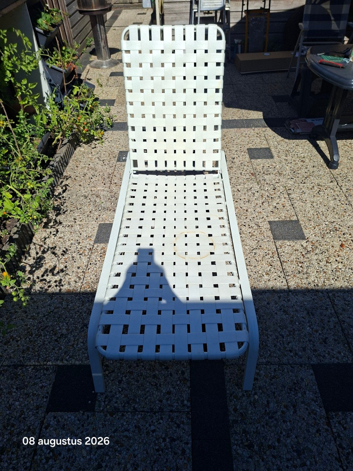 Wit verstelbaar ligbed met wielen, Tuin en Terras, Ligbedden, Ophalen, Gebruikt, Textileen, Verstelbaar