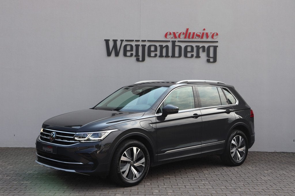 Volkswagen Tiguan 1.4 TSI eHybrid PHEV Trekhaak Carplay Stuu, Auto's, Stof, 4 cilinders, Hybride Elektrisch/Benzine, Bluetooth