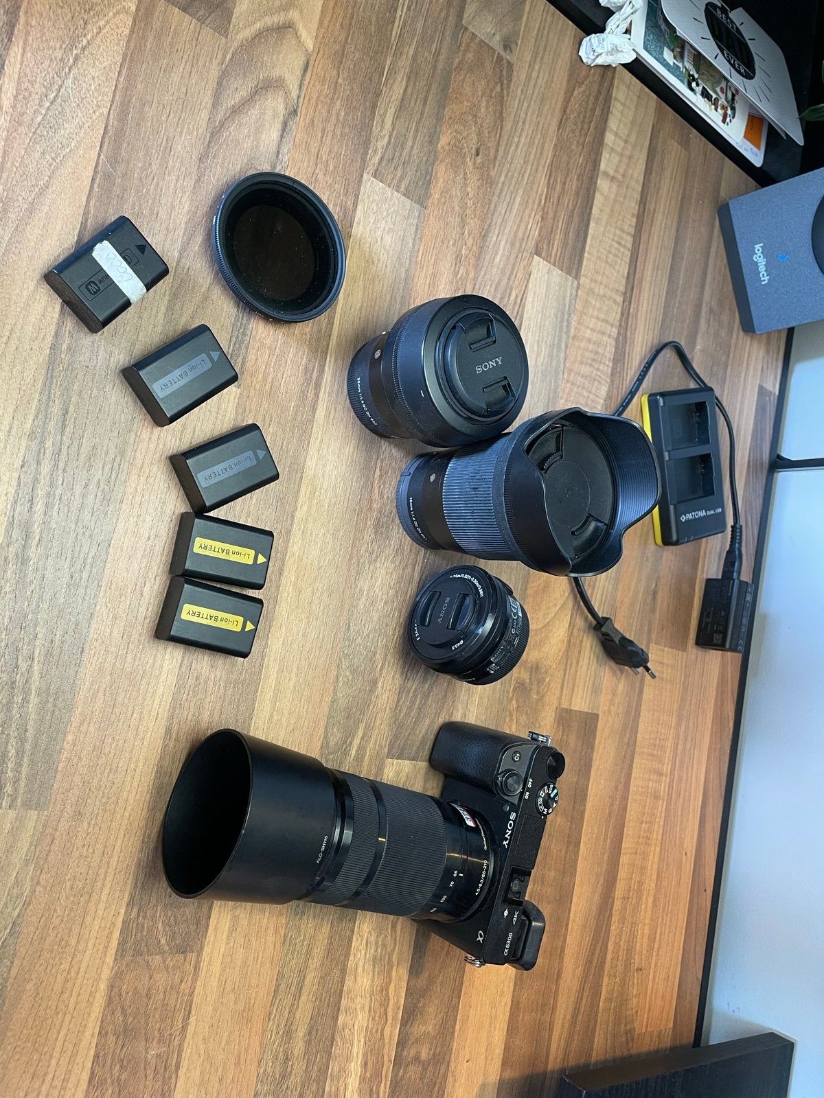 Complete Sony A6300 fotografie set met top lenzen, Audio, Tv en Foto, Fotografie | Professionele apparatuur, Gebruikt, Camera