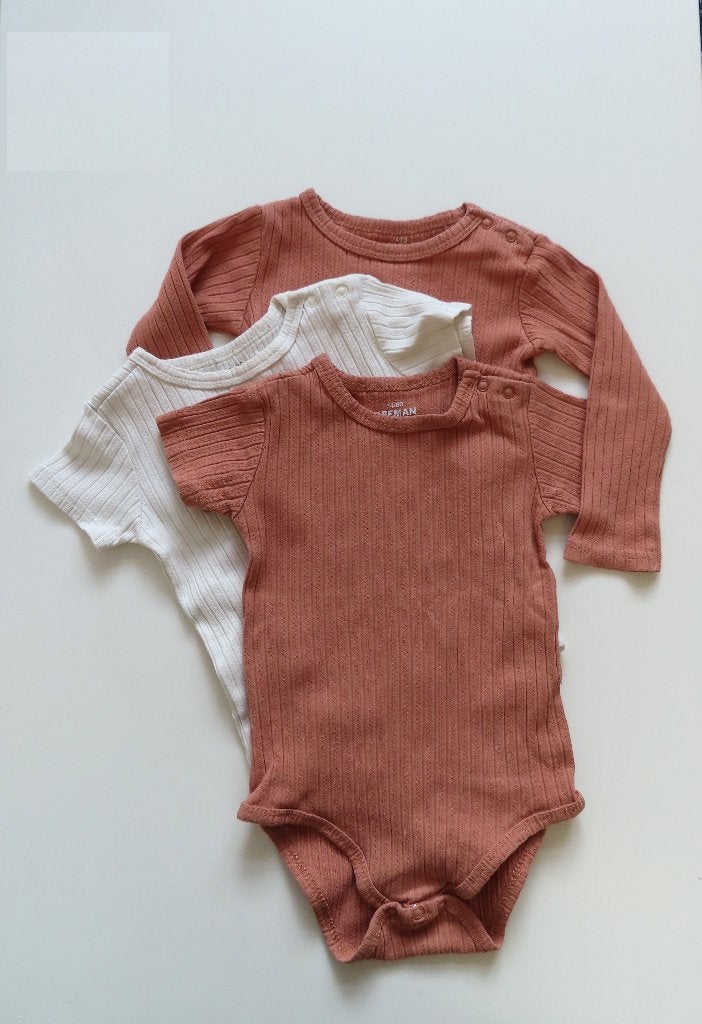 Set van 3 Rib Rompers Terra Wit Zeeman mt 74/80 (L33), Jongetje of Meisje, Ophalen of Verzenden, Zo goed als nieuw, Nacht- of Onderkleding