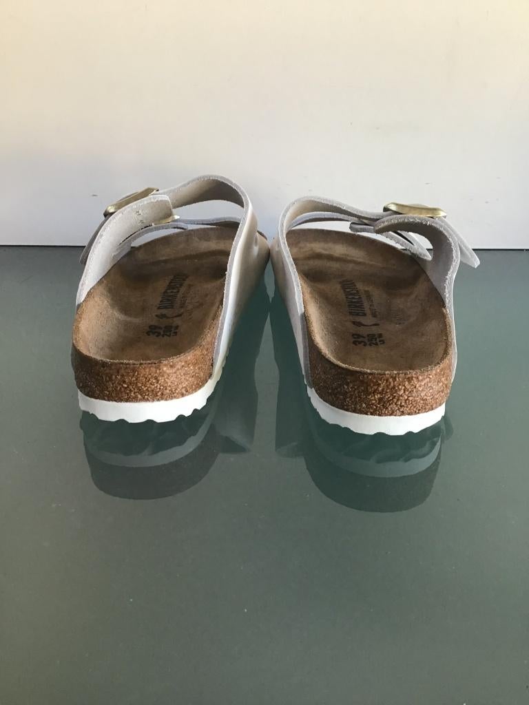 Birkenstock 39 Arizona slippers Nieuw! | Gratis verzenden, Kleding | Dames, Schoenen, Slippers, Verzenden, Wit, Nieuw