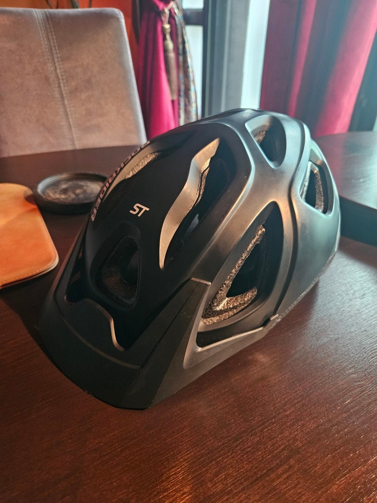 Rockrider ST 100 Fietshelm Zwart (Maat S 53-57cm), Ophalen of Verzenden, Zo goed als nieuw, Heer of Dame