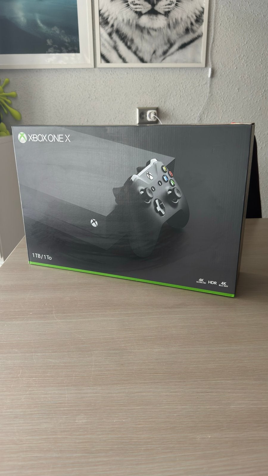 Originele doos Xbox One X (zonder console of spel), Spelcomputers en Games, Ophalen, Gebruikt