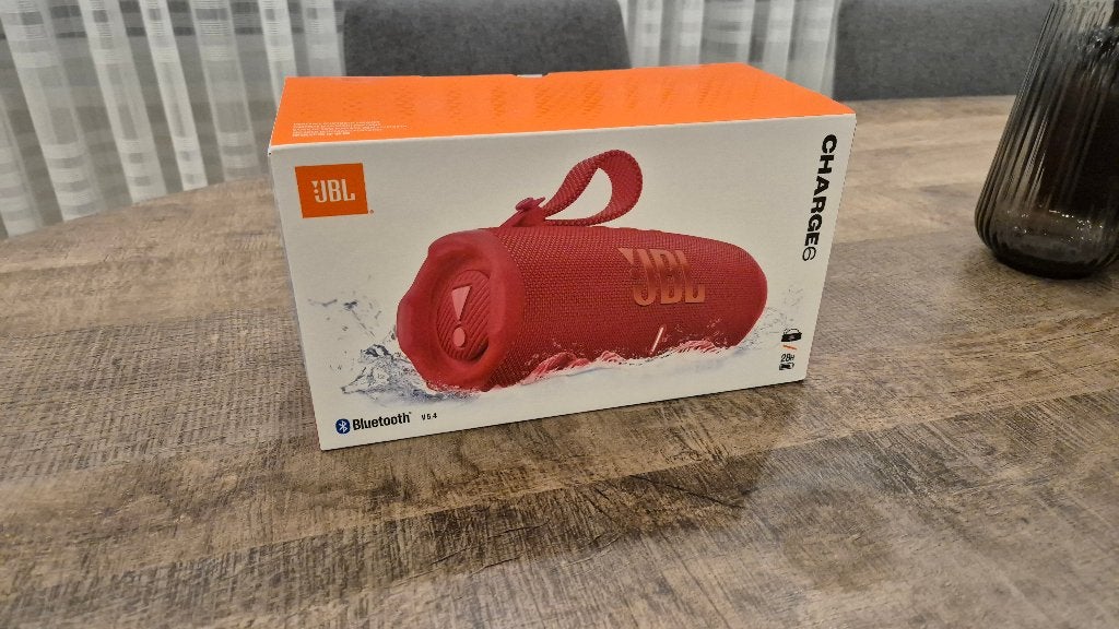 JBL Charge 6 RED (SEALED), Ophalen, Bluetooth, JBL, Overige typen