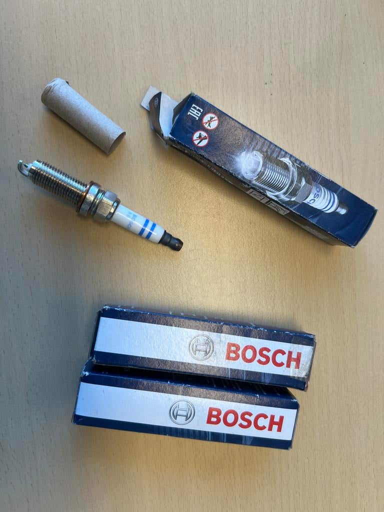 Bosch VAR6SIP 8502 Bougies 3 stuks nieuw in doos, Auto-onderdelen, Ophalen, Nieuw, Universele onderdelen