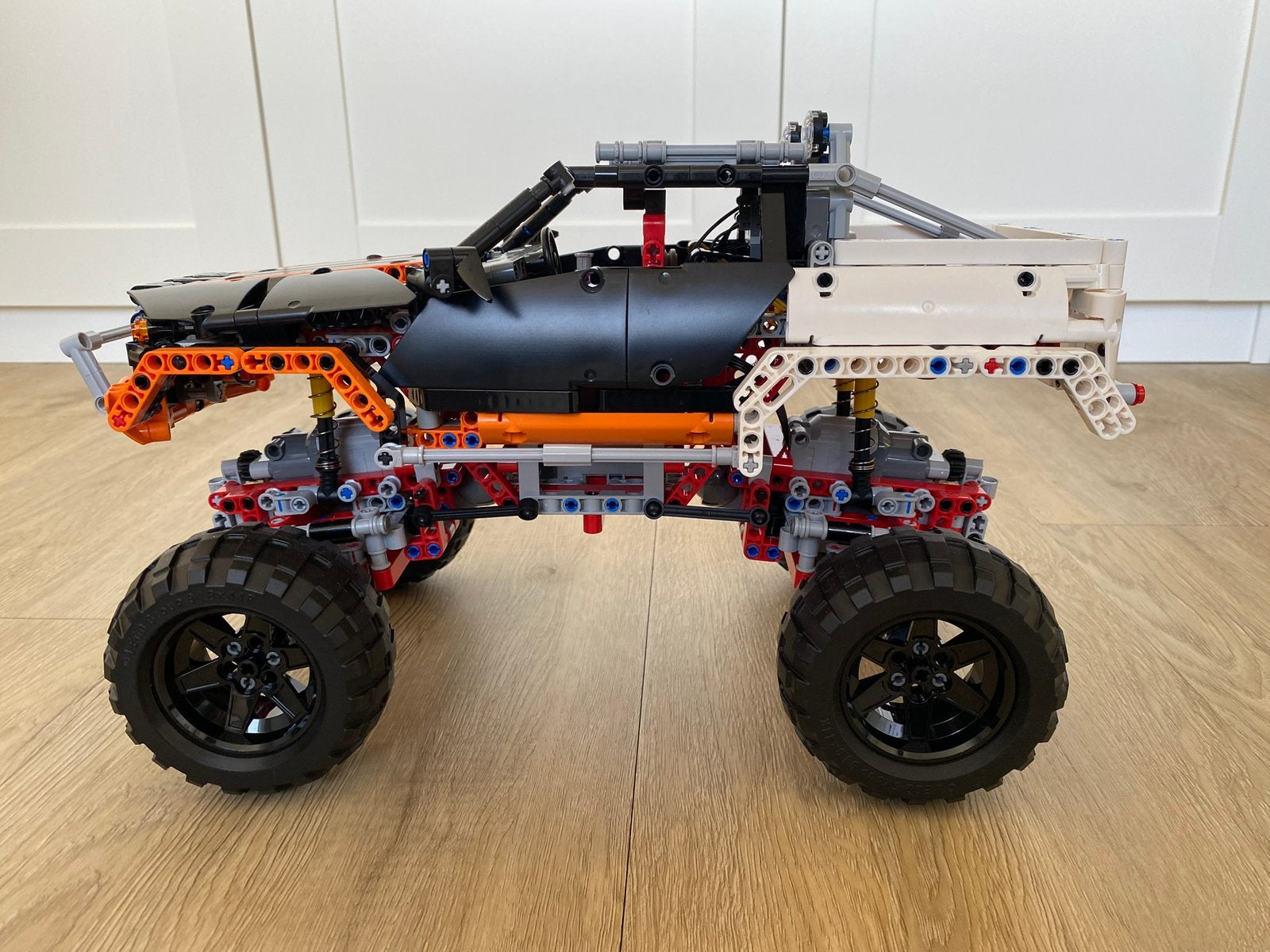 Lego technic offroader 9398 zgan met doos, Kinderen en Baby's, Speelgoed | Duplo en Lego, Ophalen of Verzenden, Zo goed als nieuw